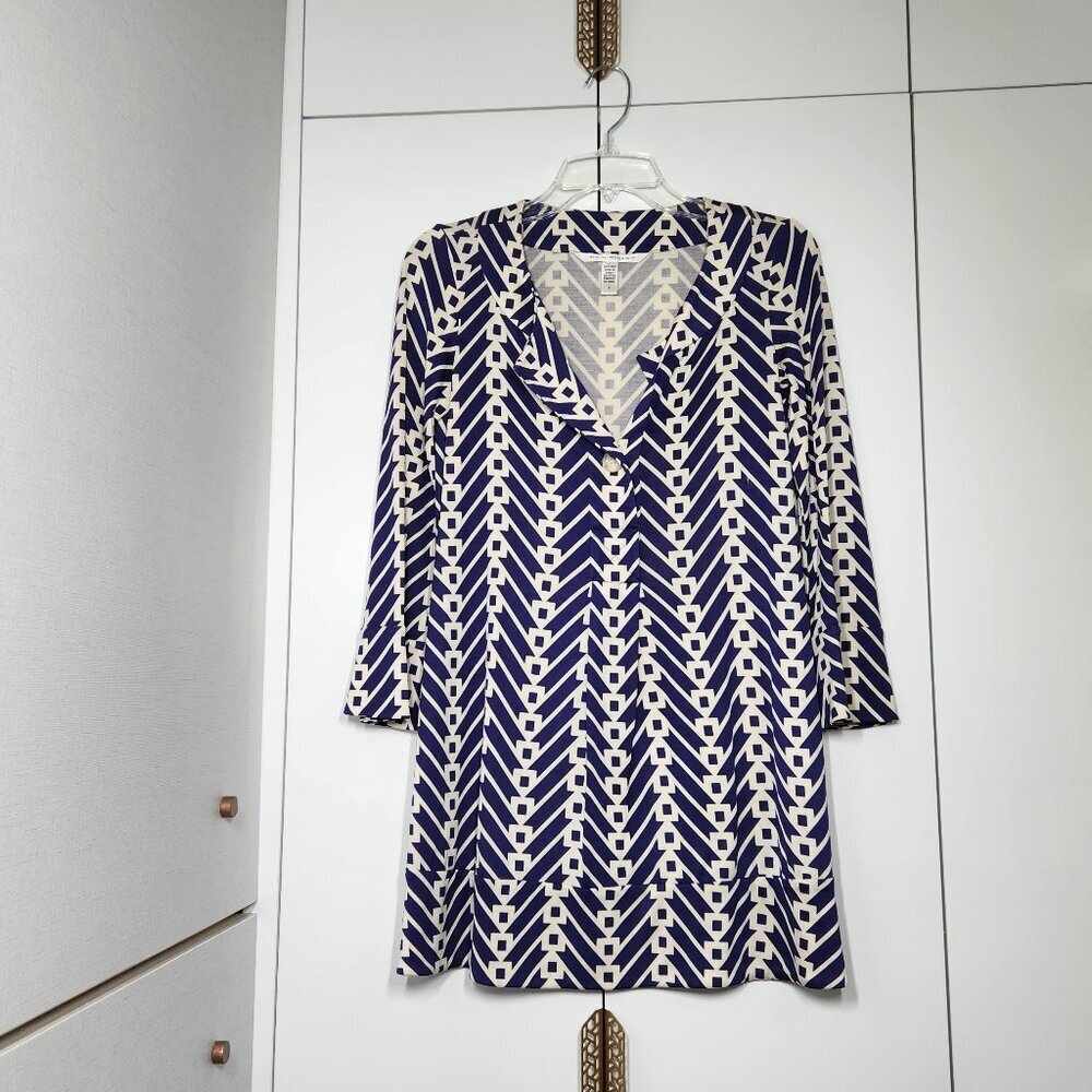 Diane Von Furstenberg 100% Silk Dress Women's Size 0 Blue and Beige Mini